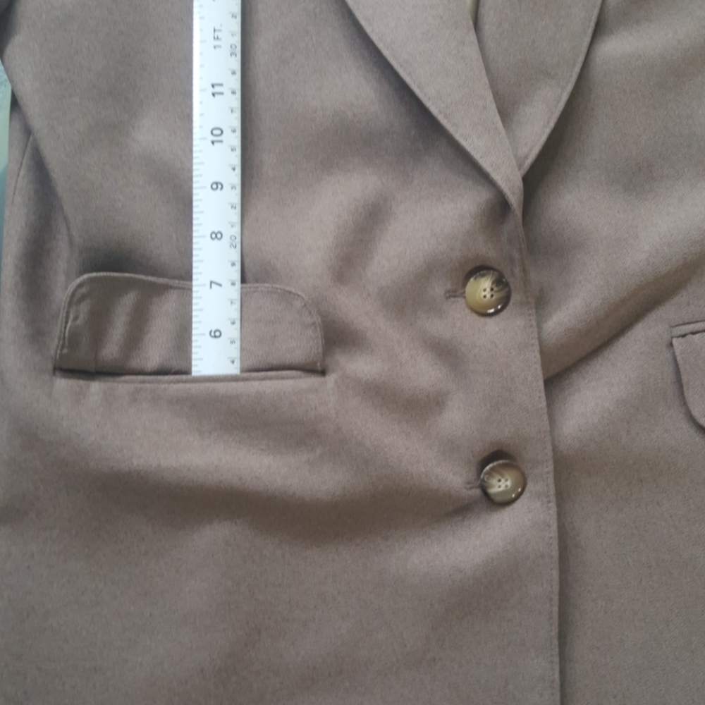 Alfred Dunner. Basic Lined Blazer. 12. Tan. - image 7